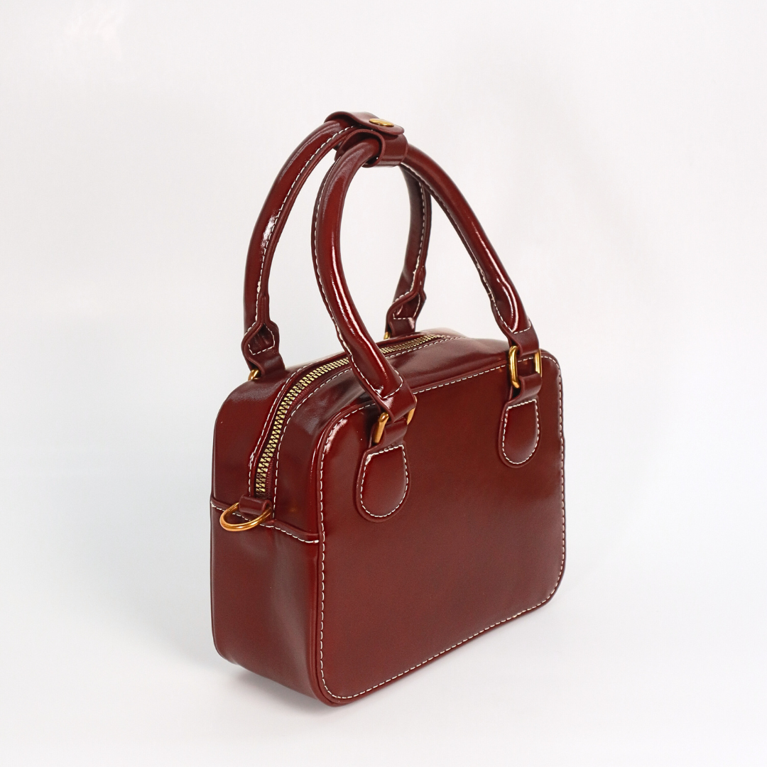 Cartera Kitty Borgoña