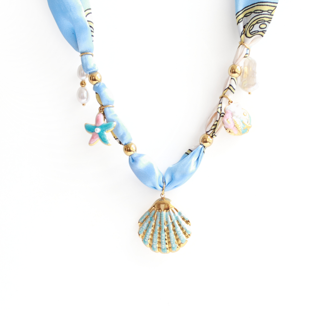 Collar Summer sky