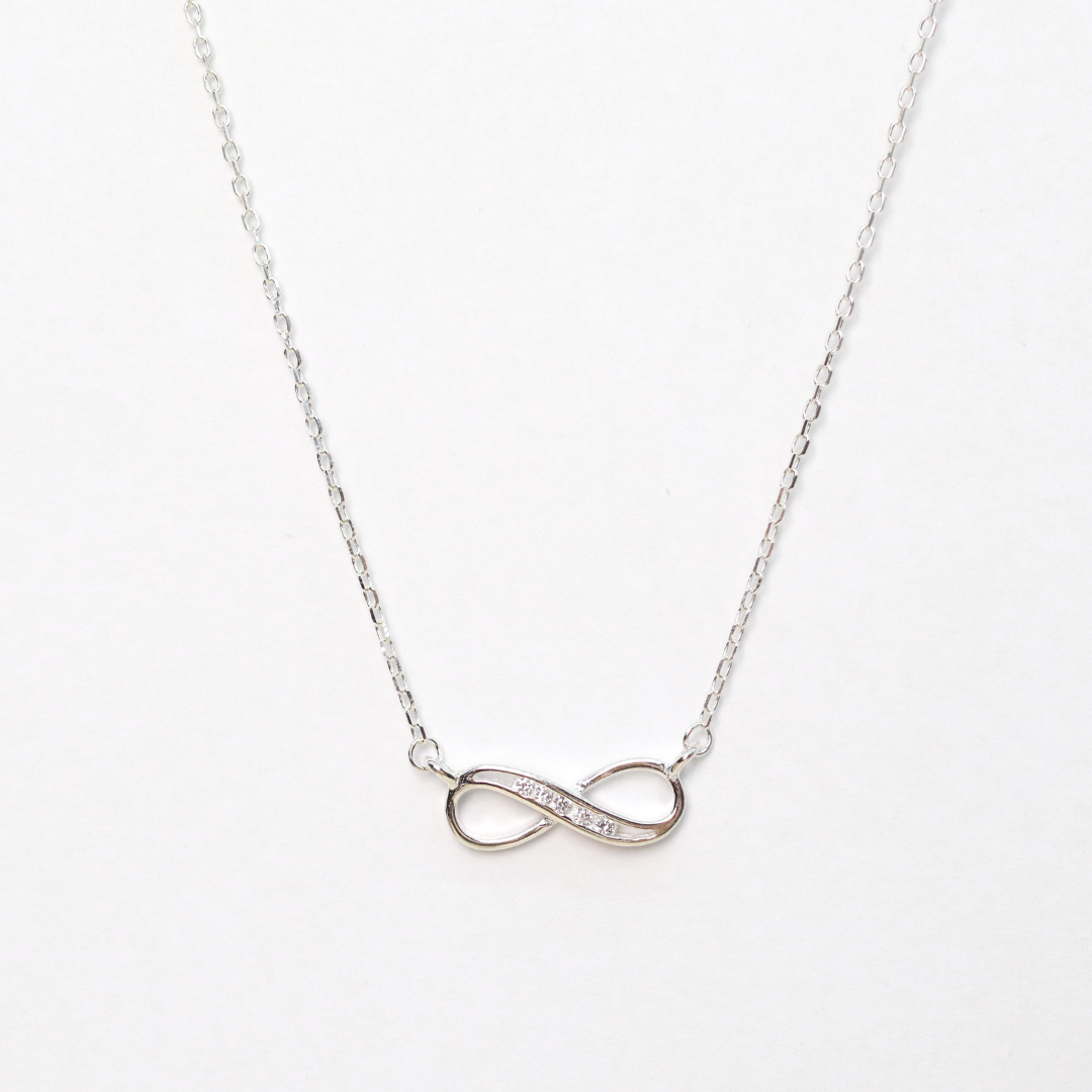 Collar Infinito Silver