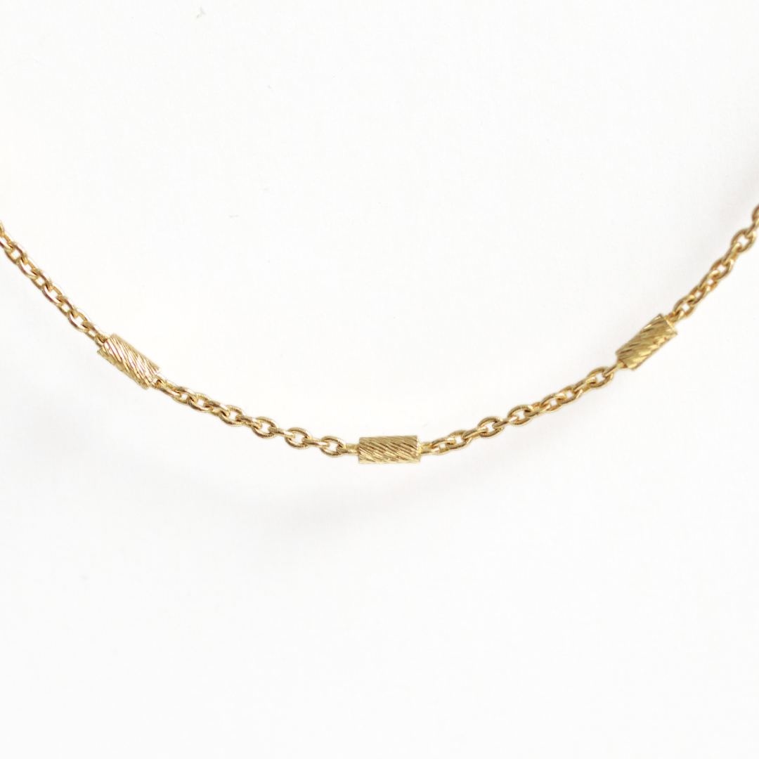 Collar Silver Gold Finn