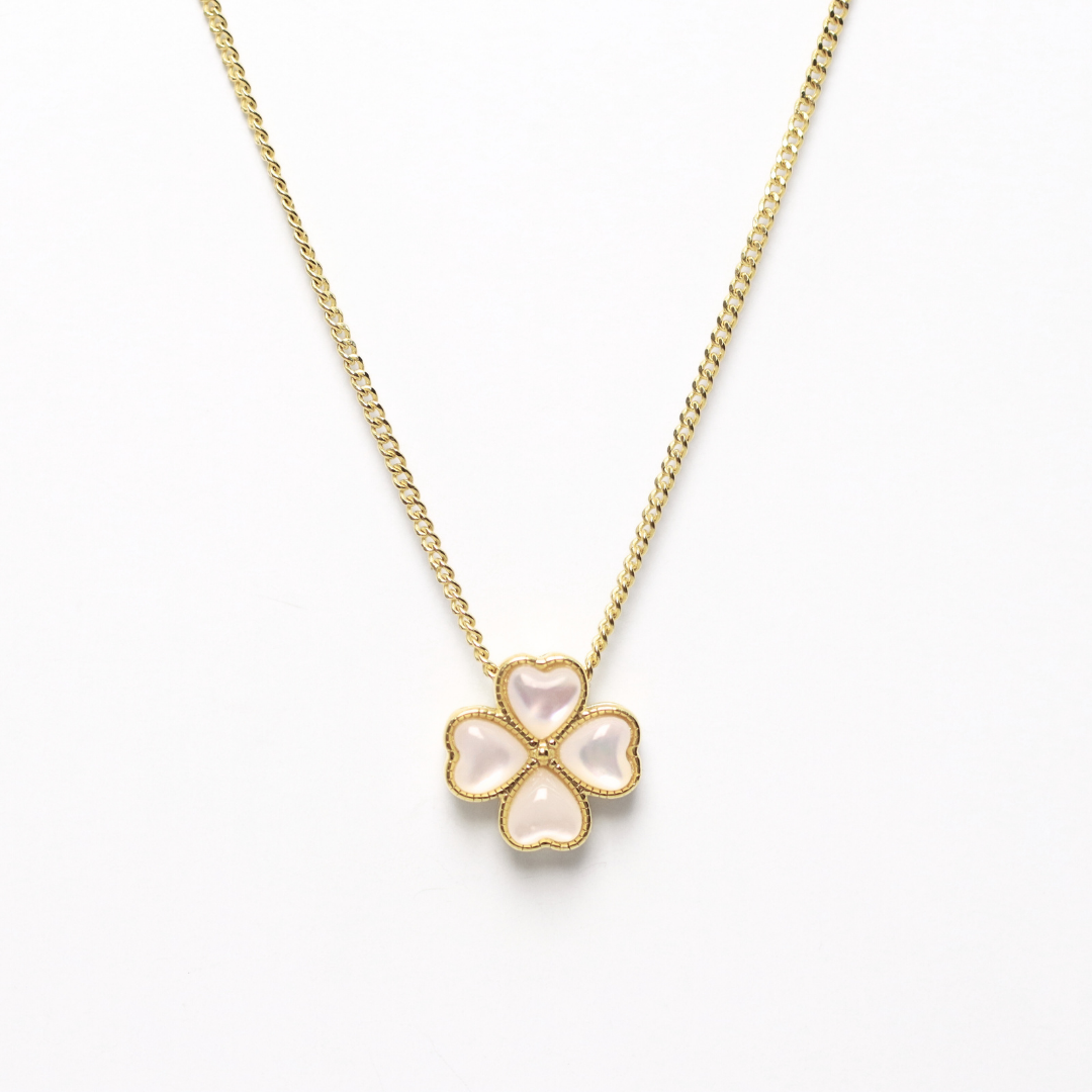 Collar Trebol Nacar