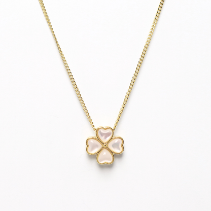 Collar Trebol Nacar