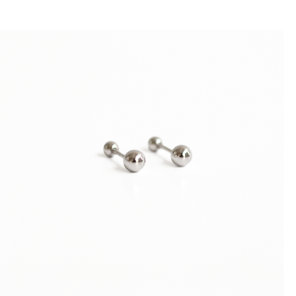 Arete Silver Magnet