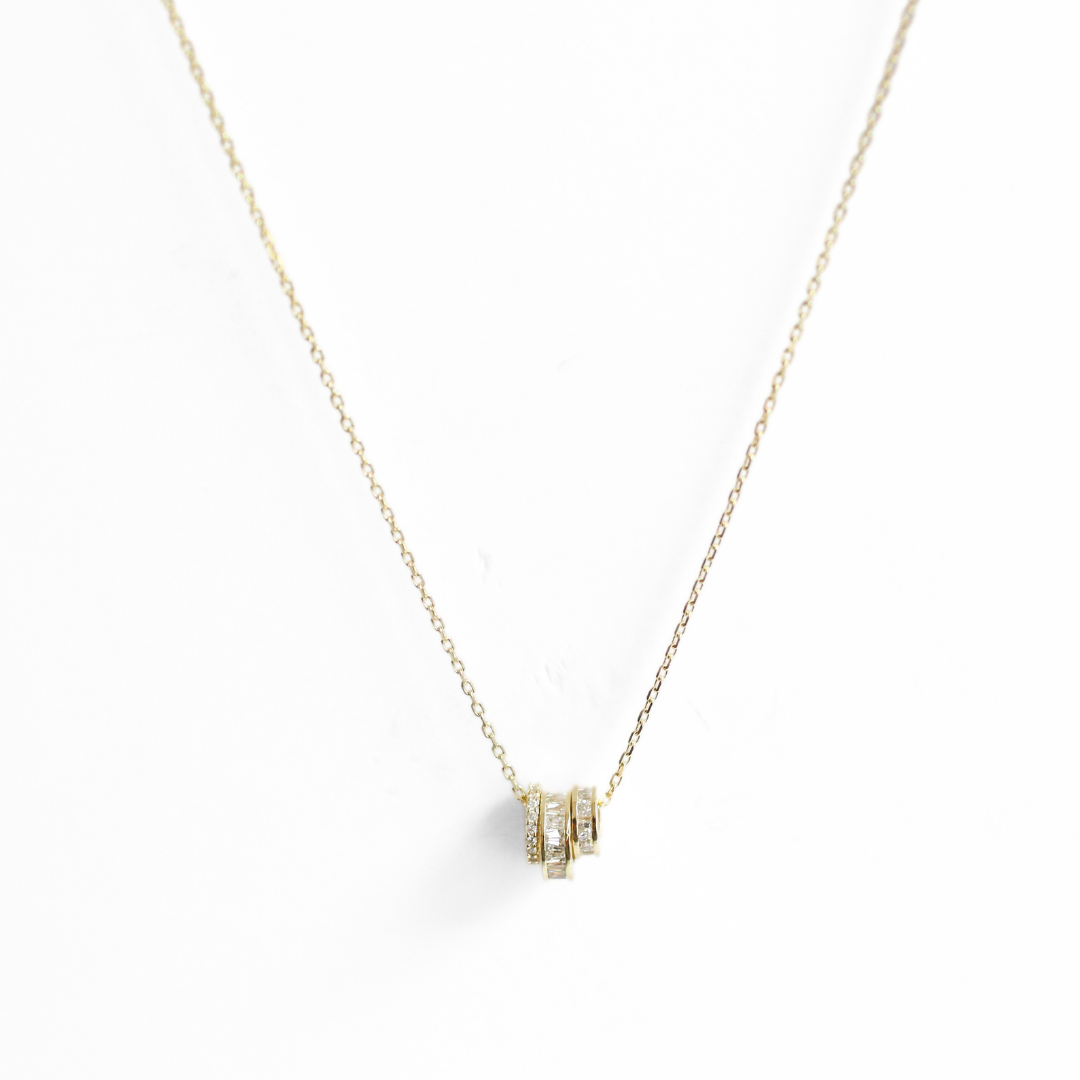 Collar Triada