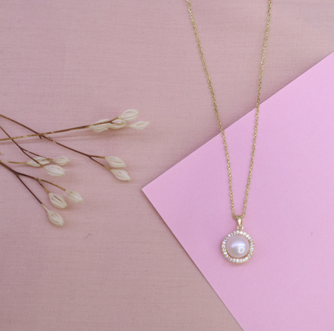 Collar Adara